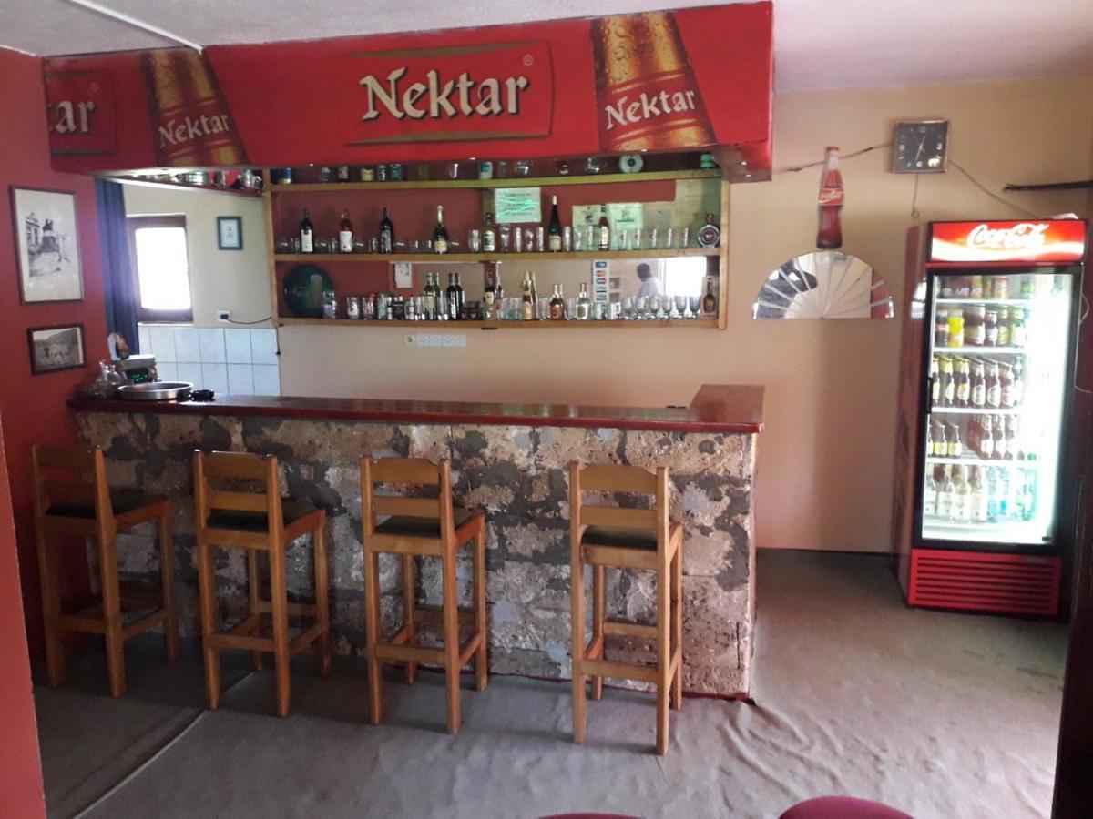 Prenociste Vitas Bed and Breakfast Miljevina Εξωτερικό φωτογραφία