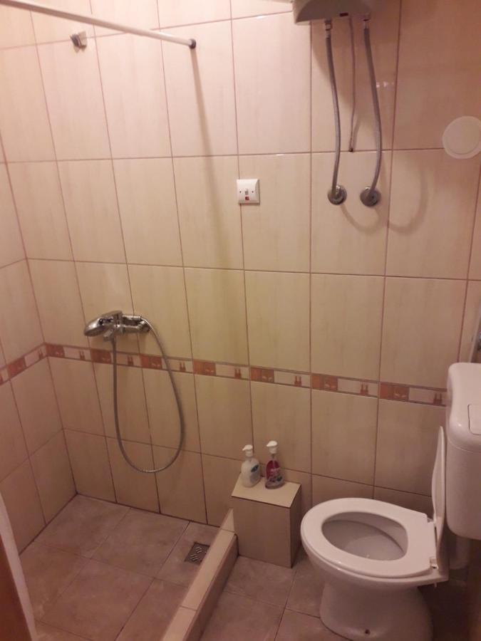 Prenociste Vitas Bed and Breakfast Miljevina Εξωτερικό φωτογραφία