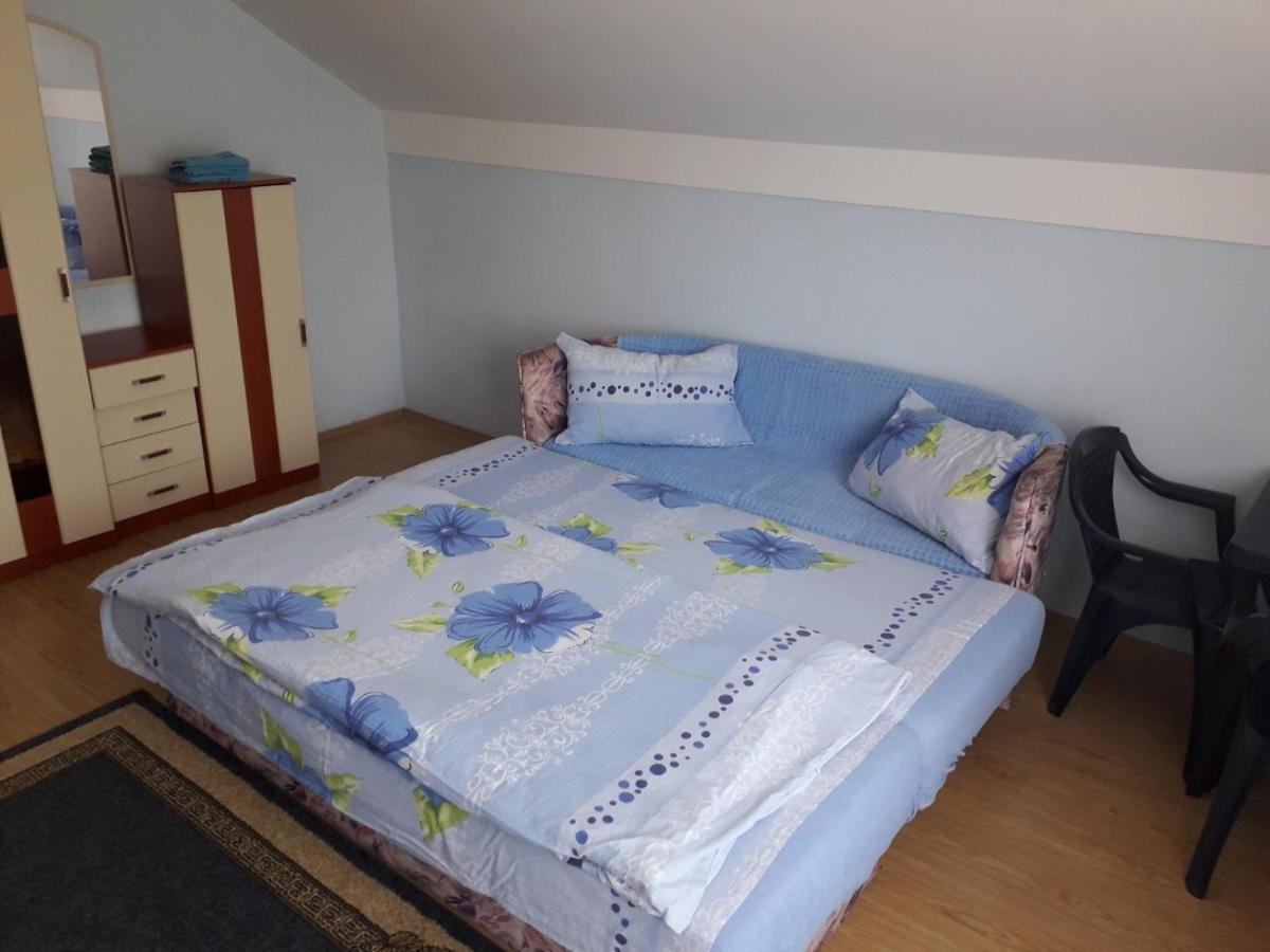 Prenociste Vitas Bed and Breakfast Miljevina Εξωτερικό φωτογραφία