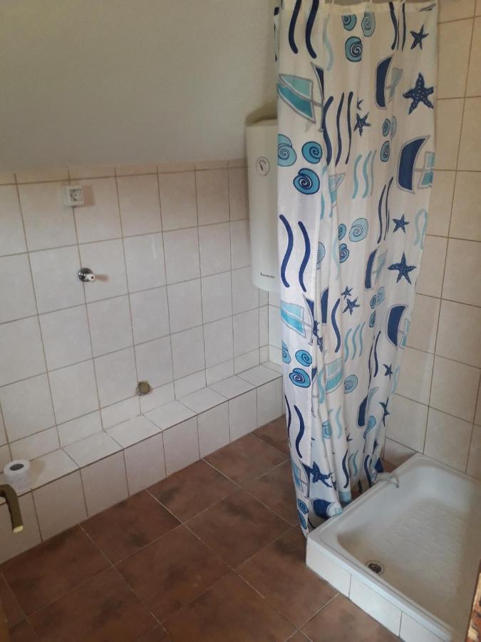 Prenociste Vitas Bed and Breakfast Miljevina Εξωτερικό φωτογραφία