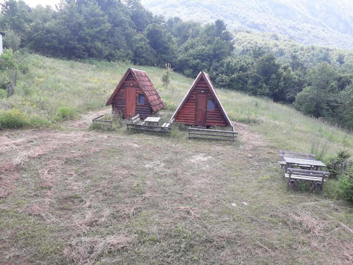 Prenociste Vitas Bed and Breakfast Miljevina Εξωτερικό φωτογραφία